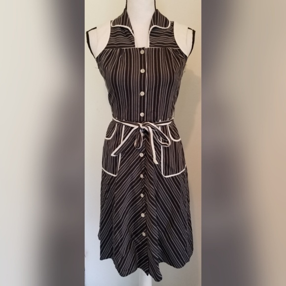 BCBGMaxAzria Dresses & Skirts - BCBGMaxAzria Black White Dress Pinstripe Pinup